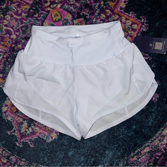 NWT Dragon Fit High Waisted Shorts w/ Zipper Pockets Shorts X-Small White - Picture 4 of 6